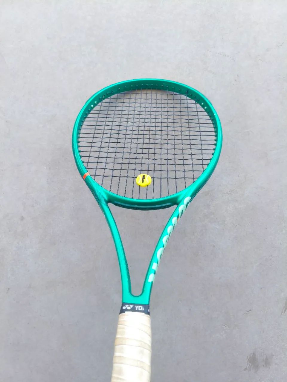 Wilson Blade v10 