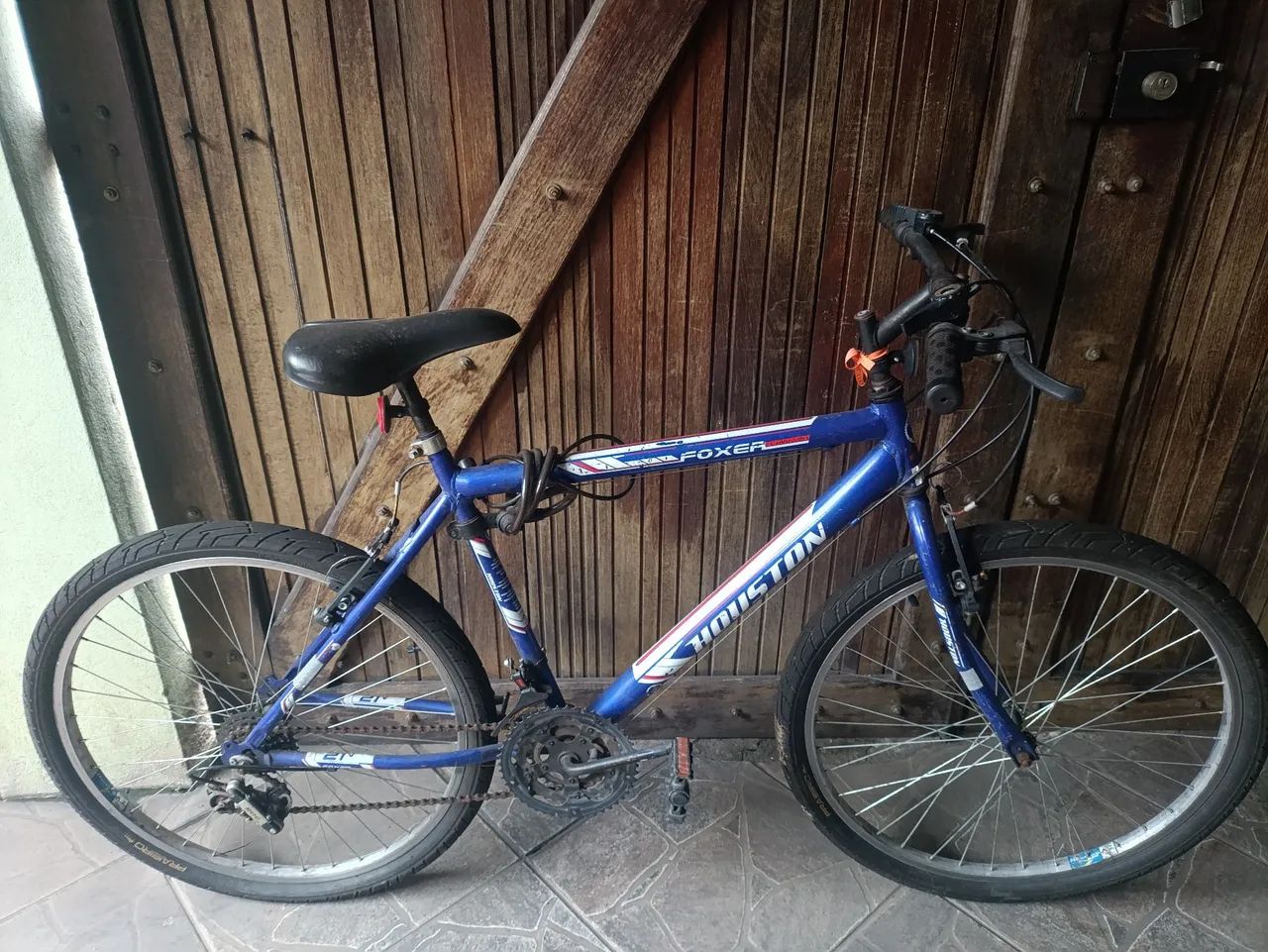 Bicicleta aro 26 em ótimo estado 