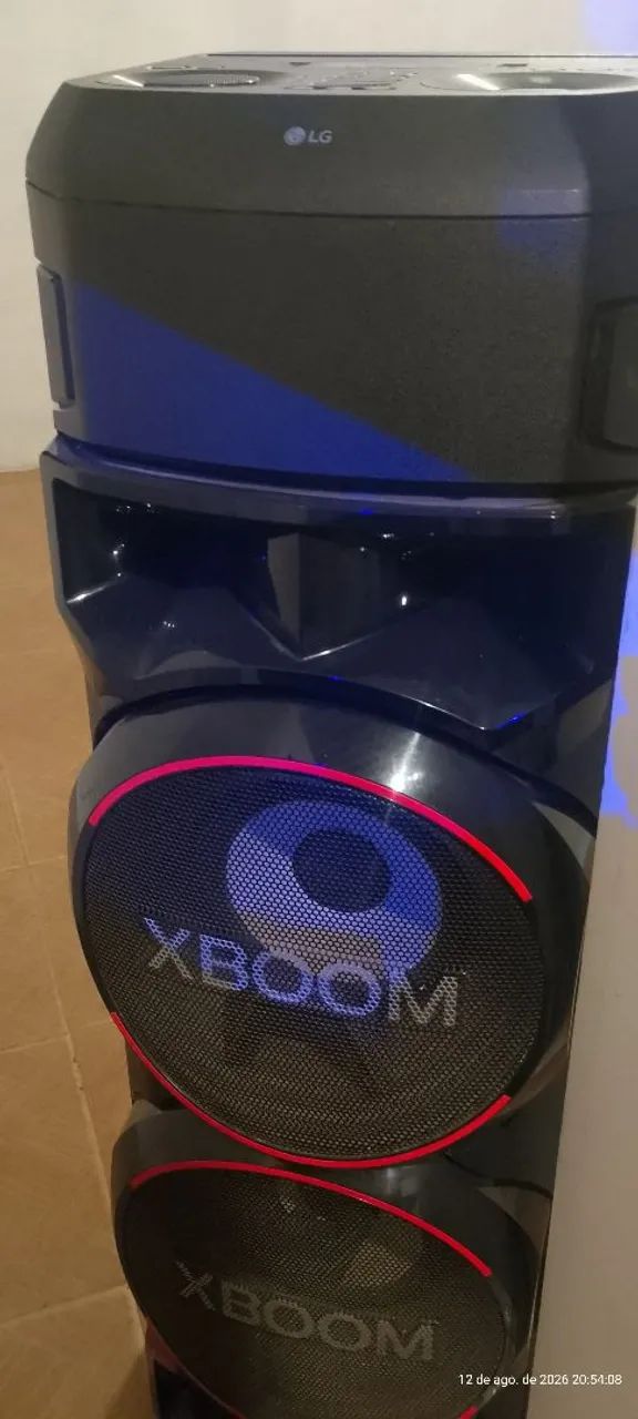 Caixa de xboom LG com função dj