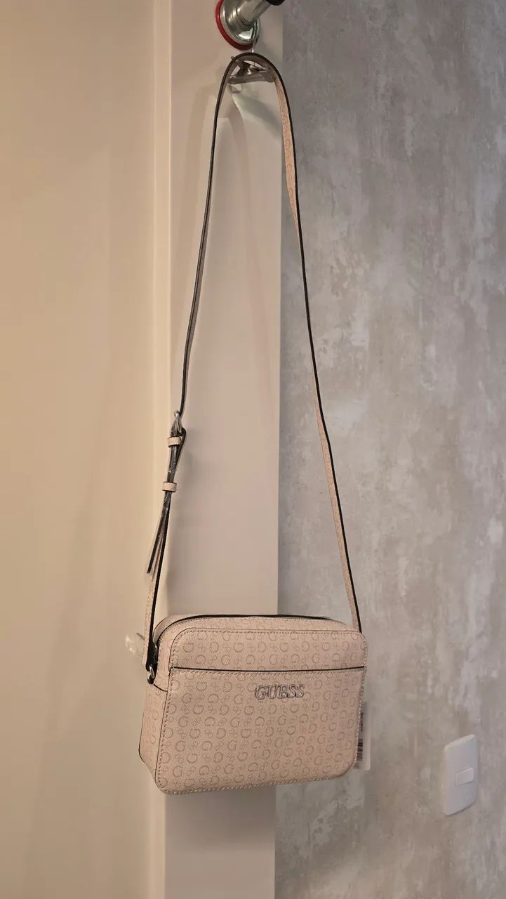 Bolsa transversal Guess rosa - Foto 3