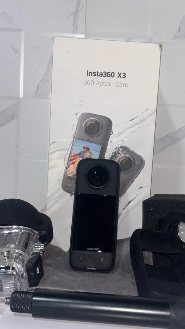 INSTA360 X3 