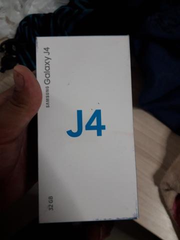 J4 novo. 15 dias de uso. garantia de 1 ano