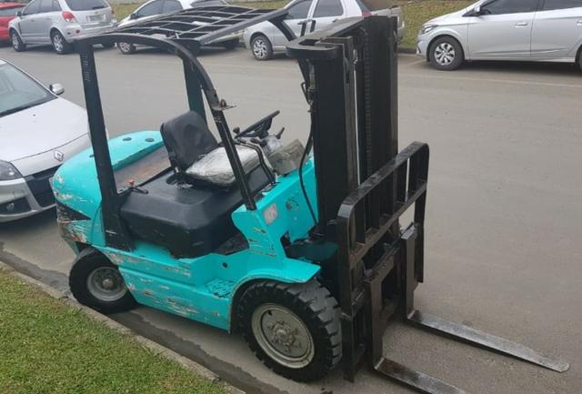 Empilhadeira Maximal M30 cap.3ton