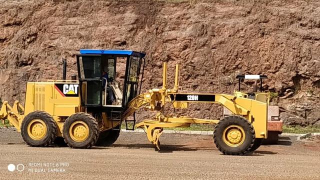 Motoniveladora Caterpillar 120H - Foto 6