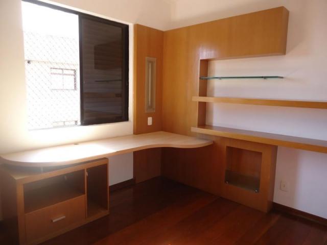 Oportunidade: apartamento 3 quartos, 2 vagas, elevador, lazer e ótima localização. - Foto 9