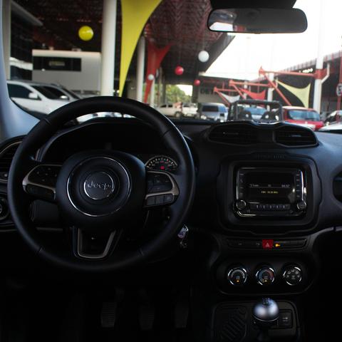 Renegade 2017 manual - Foto 2