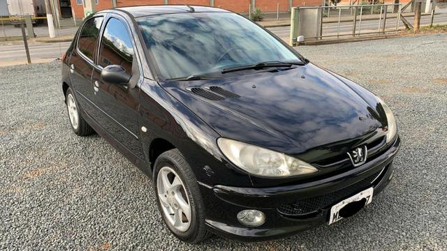 Peugeot 206 Couro Ar Digital - Foto 5
