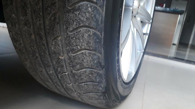 Carro top muito conservado vale a pena conferir