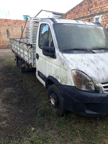 Caminhao iveco 2009 - Foto 2