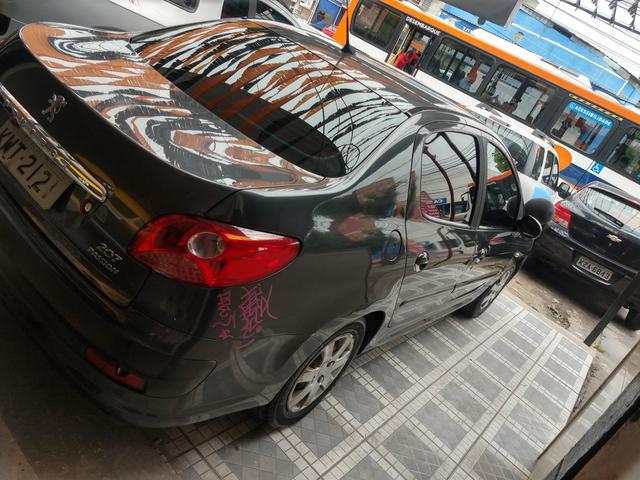 Peugeot Passion 207 Completo FLEX+GNV R$1.000,00 de entrada 48x 385,00 - Foto 6