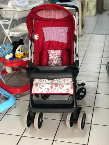 Carrinho De Bebe Feminino Vermelho Encantador - Foto 2
