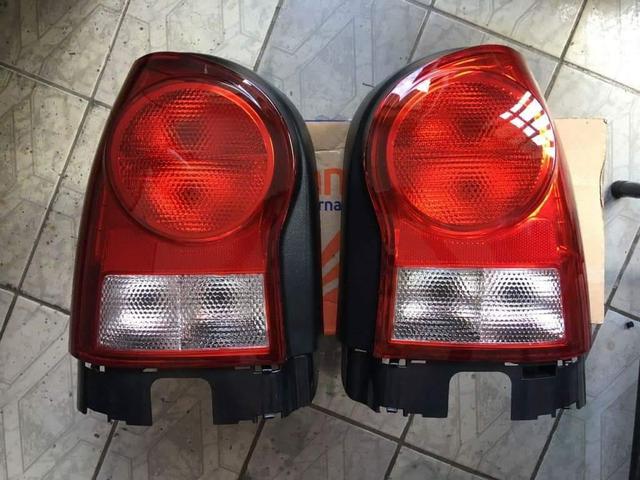 Gol G4, Lanterna Traseira Bicolor (acessórios)