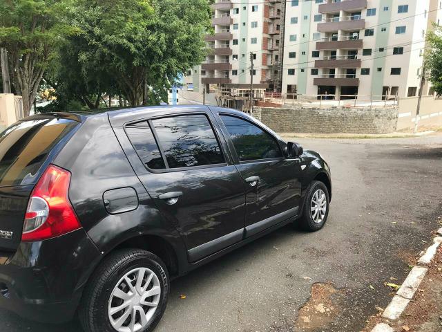 Sandero expression 1.6 8v $18.500 - Foto 6