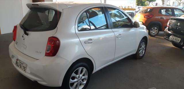 NISSAN MARCH 1.6 SV 16V FLEX 4P MANUAL - Foto 8