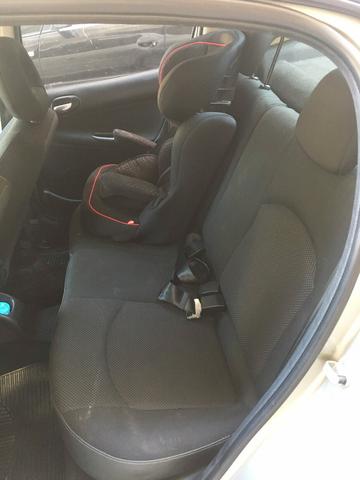 Peugeot 207 XS Aut GNV 5ª G 16m3 Muito Novo de Mulher - Foto 12