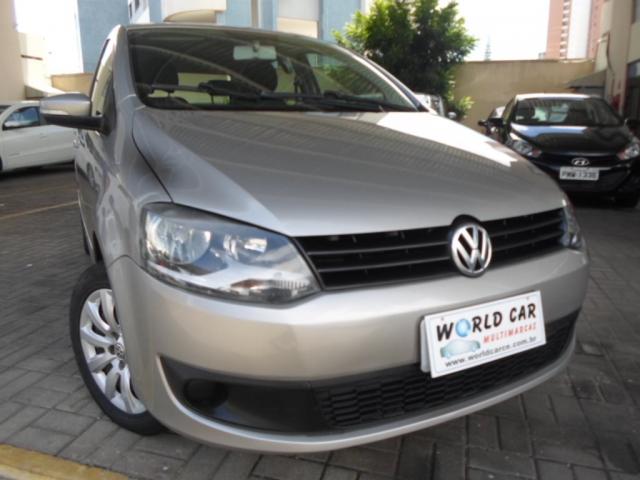 VOLKSWAGEN FOX 2013/2014 1.0 MI 8V FLEX 4P MANUAL - Foto 3