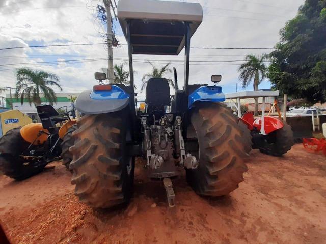 Trator New Holland TM 150 ano 2003 - Nova Andradina - MS - Foto 3