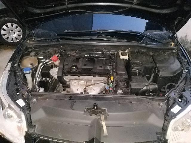Citroen C4 hatch GLX, motor 1.6 16V, 2011, câmbio manual - Foto 11