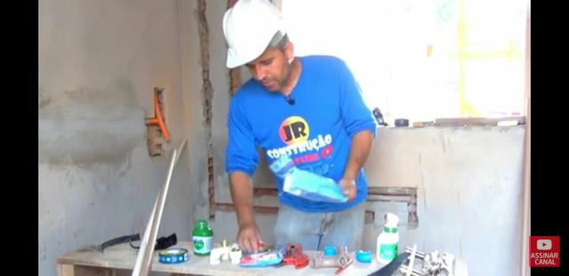 JR Bombeiro hidráulico entupiu e instalação ou concerto e reparos