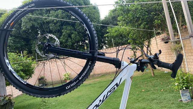Bike Astro X-Trolite tamanho 17