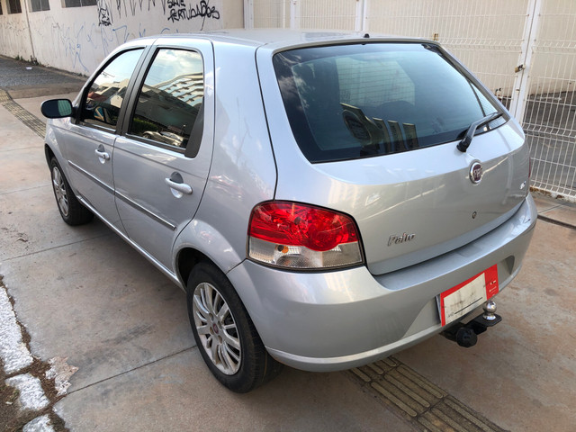 Fiat Palio Attractive Completo 1.0 Flex 4 Portas Prata 2007/08 - Foto 6