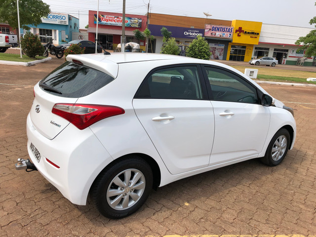 HYUNDAI HB20 PREMIUM 1.6 Ano (2013/2013) - Foto 3