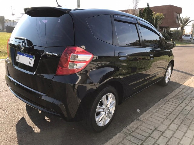 Honda FIT 1.4 LX 8V - 2014 / Impecável / Abaixo da FIPE / Manual, chave reserva, top - Foto 4