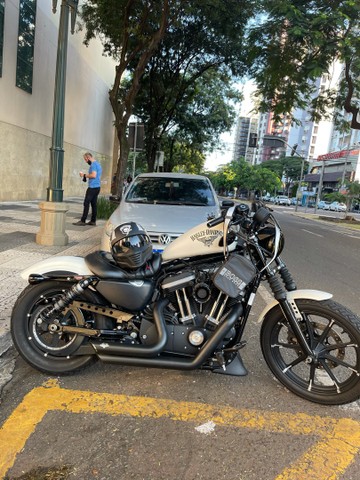 HARLEY DAVIDSON 883