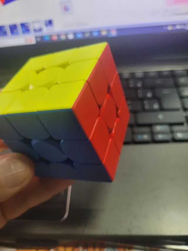 Cubo magico magnetico profissional
