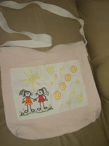 bolsas femininas diversos modelos e materiais