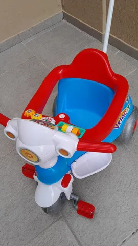 Triciclo Motoca Infantil Fast Velocipe Proteção E Empurrador
