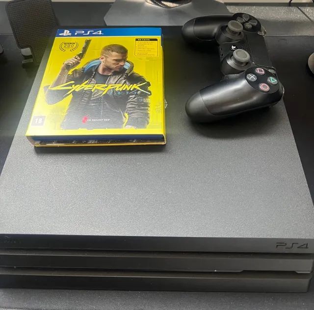 Vendo PS4 PRO 1 Tera com caixa original + 4 jogos - Videogames