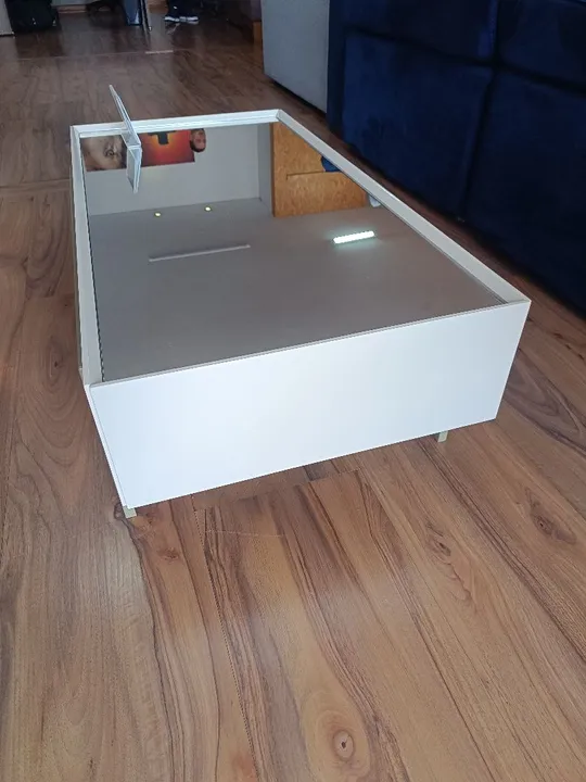 Mesa Centro Off White - Espelhada, top de linha e pronta entrega