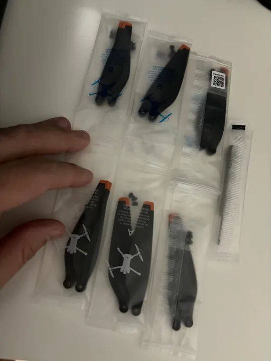 Drone Dji Mini 4 Pro Fly More Combo Dji Rc 2 Com Tela - Foto 6