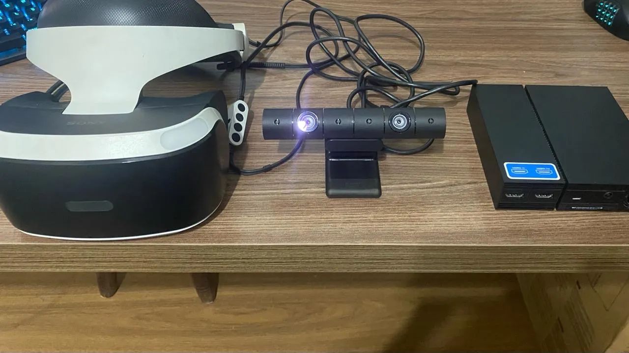 PlayStation Vr1 Geração + 2 controles + Game Batman ArkhamVr - Foto 3
