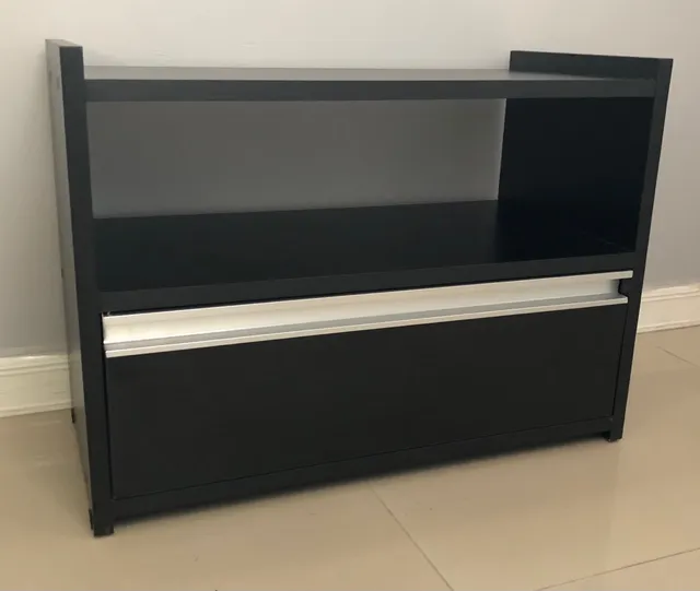 Rack banqueta preta MDF