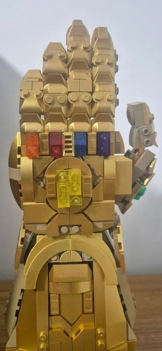 Bloco de Montar Manopla Thanos Luva Vingadores 590 pcs nova<br> - Foto 3