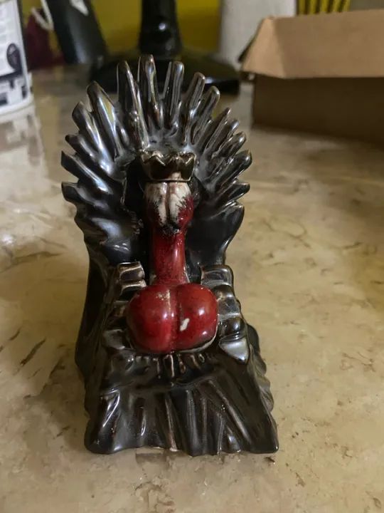 Boneco Game of Thrones - Iron Throne - Foto 3
