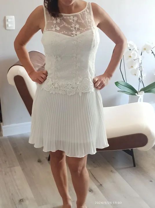 Vestido branco curto p