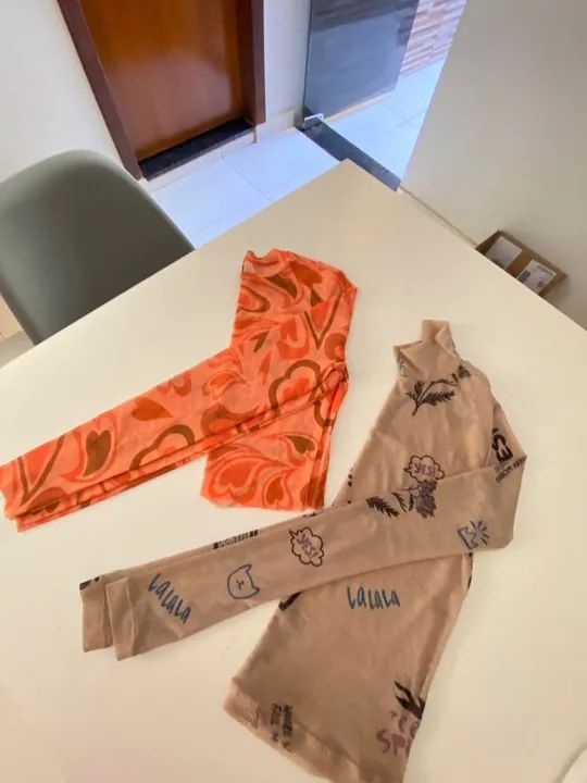 Cropeds/blusas de manga - Foto 4