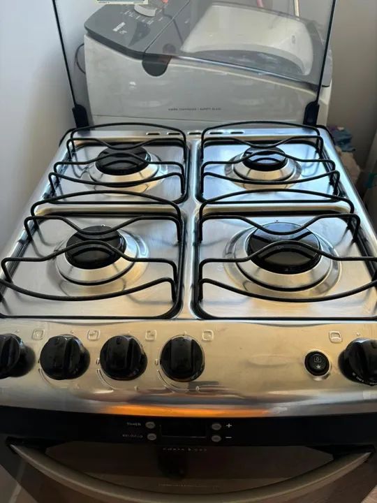 Fogão Electrolux 4 Bocas com Forno timer digital  - Foto 5