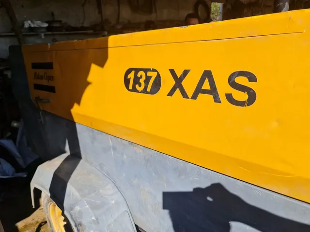 compressor de ar atlas xa 137 ano 2010