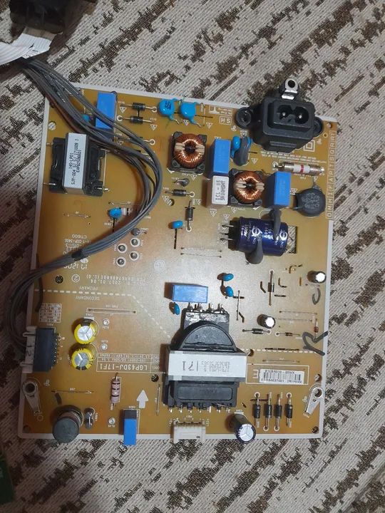 Placa principal tv lg-43lj5500 completa e com fonte - Foto 3