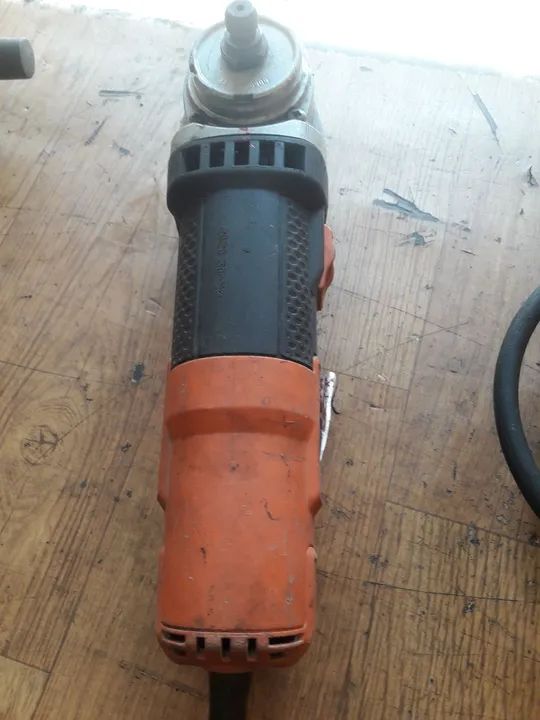 Esmerilhadeira Black e Decker 110v - Foto 2