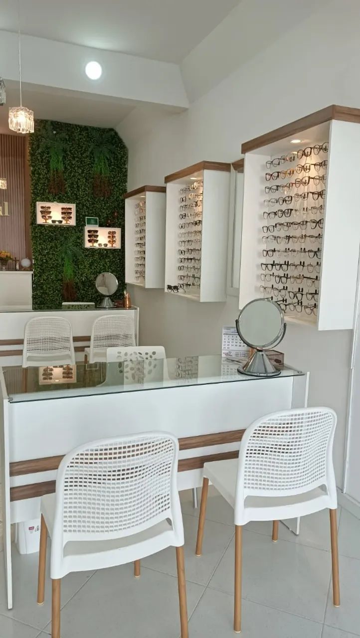 VENDO MOVEIS DE OTICA COMPLETA  - Foto 3