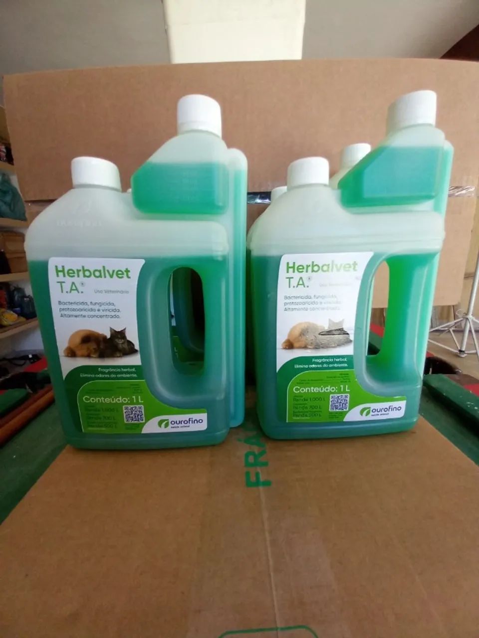 Desinfetante Herbalvet T.A. Ourofino - anti bactericida, fungicida - 1L (02 unidades)