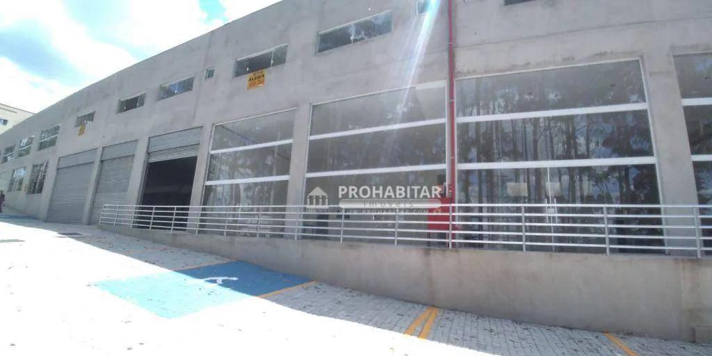 Salão para alugar em Itapecerica da Serra/SP