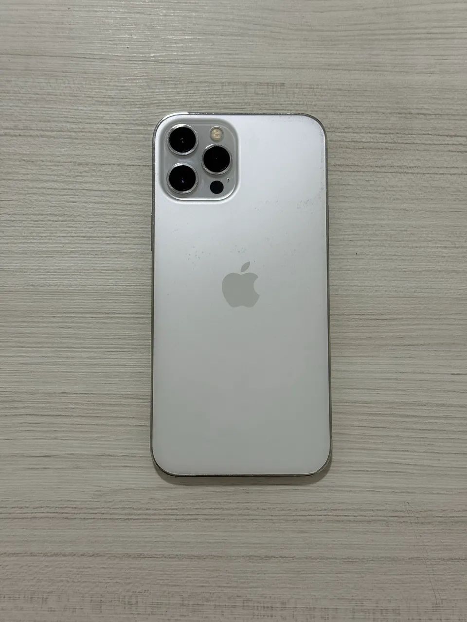 iPhone 12 Promax 512GB ホワイト　シルバー 本体 iPhone 12 Pro Max 512GB Prata com Tela 6.7