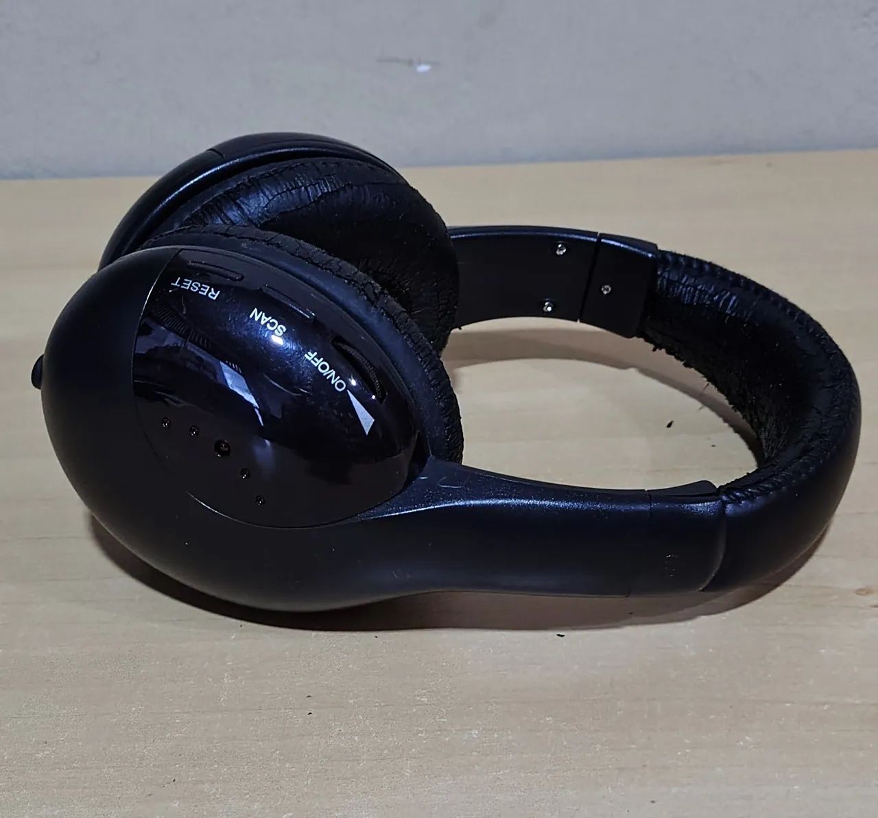 Fone de Ouvido Com Rádio - Foto 3