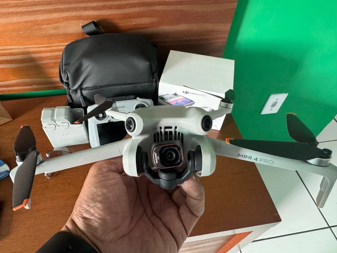 DJI Mini 4 Pro Combo - Seminovo